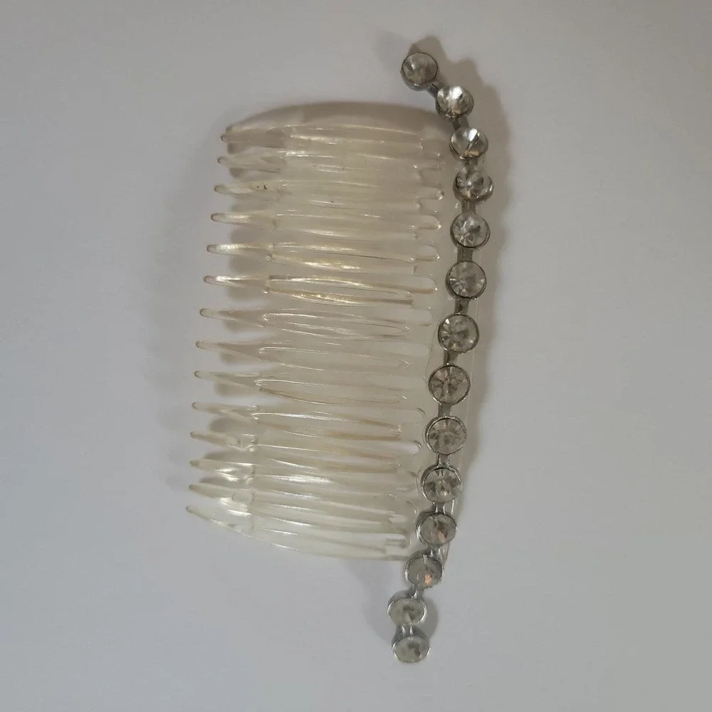 Vintage‎ Floral Pearl & Rhinestone Hair Comb Set Made in USA Size  Coquette
